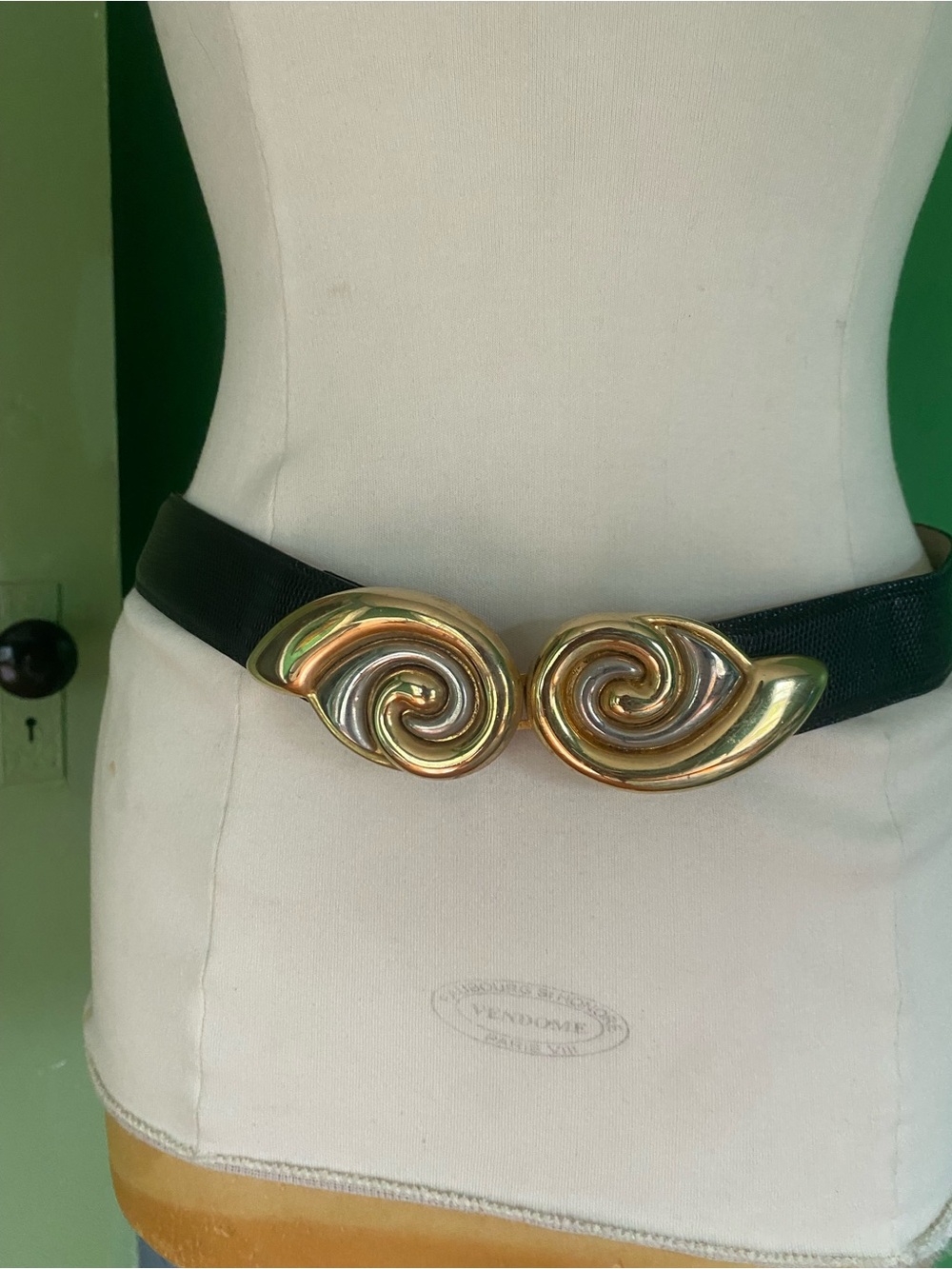 Vintage 80s Black statement leather Belt with Gold Swirl gold silver Buckle